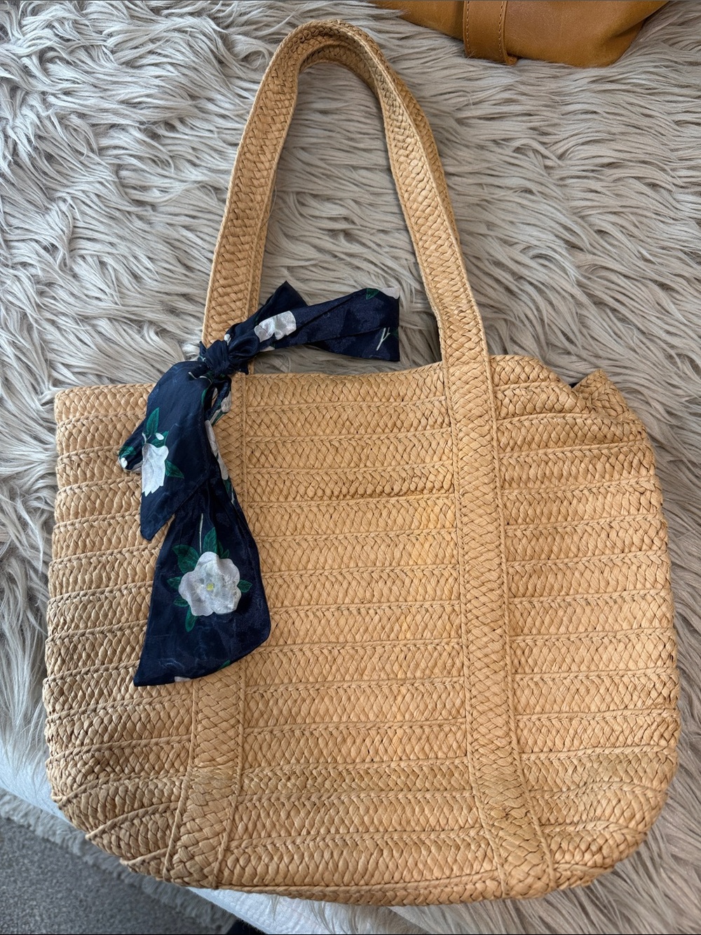 Draper James Woven Tote in Tan & Black